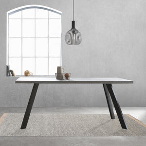 MADELYN Dining Table