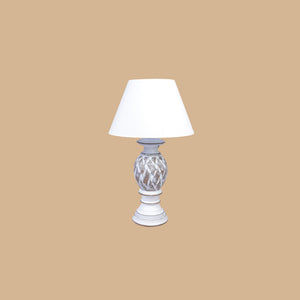LAMPS-POLYRESIN LAMP WHITE/OAK C/W WHITE SHADE