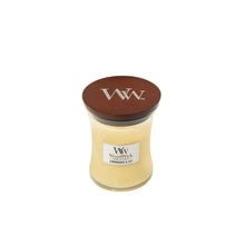 Load image into Gallery viewer, Candle Jar- LEMONGRASS &amp; LILY
