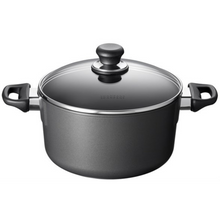Load image into Gallery viewer, Classic Dutch Oven with Lid 4.8L
