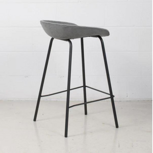 FINN bar stool