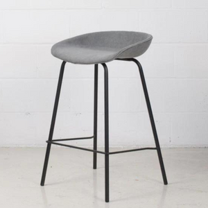 FINN bar stool