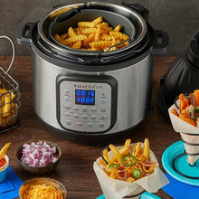 Load image into Gallery viewer, Pressure Cooker and Multicooker DUO™ CRISP 7.6L
